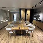 Appartement Goldhill 12 *