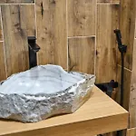 Goldhill 12 * Yaremtche