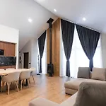 Appartement Goldhill 12 *