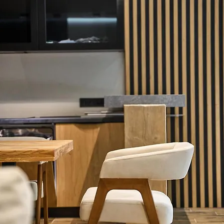 Goldhill 10 Yaremche