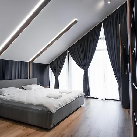 Goldhill 10 * Yaremche