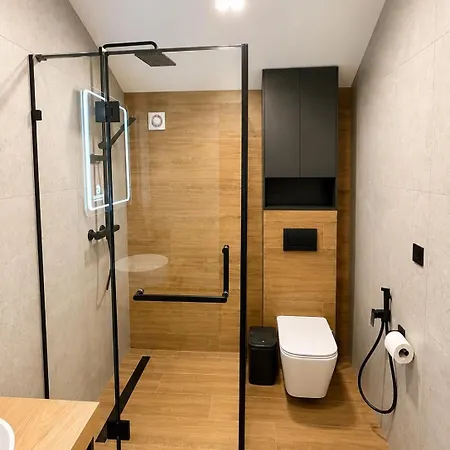 Apartment Goldhill 4,6,7 Jaremtsche
