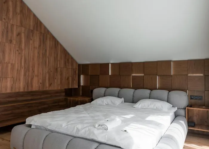 Goldhill 12 * Yaremche