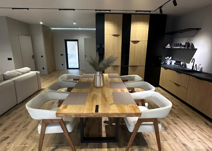 아파트 Goldhill 12 *